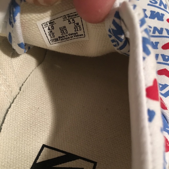 Vans - Picture 7 of 7